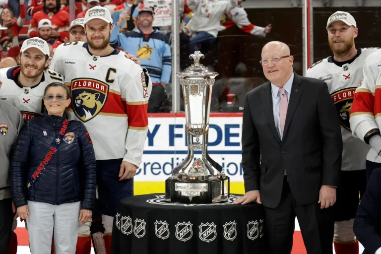Aleksander Barkov leads Panthers to Stanley Cup Final