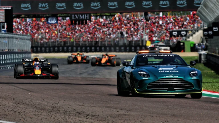 Aston Martin strategy to sign Max Verstappen