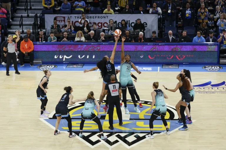 Breanna Stewart dominant performance New York Liberty