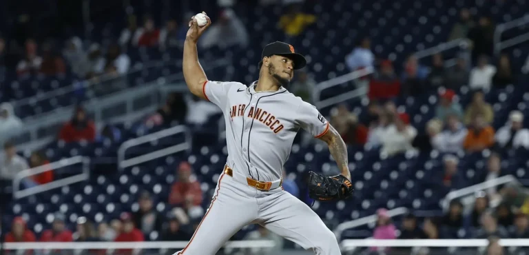 Giants Reinstate Camilo Doval as Closer After Strong Early-Season Comeback