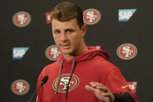 Chazz Surratt Signs One-Year Deal with 49ers as Thomas Morstead Joins Veteran Roster