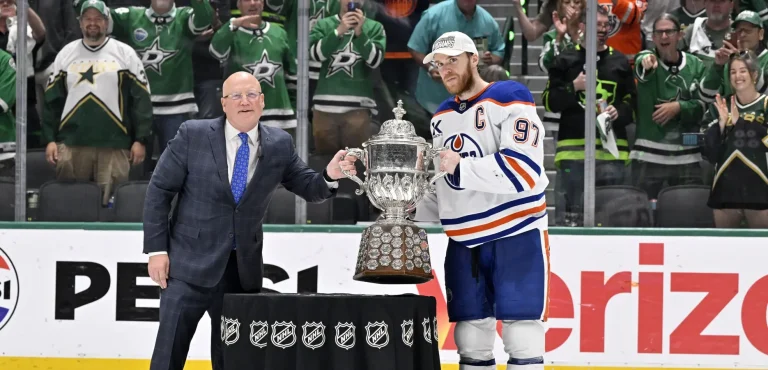 Connor McDavid leads Oilers to Stanley Cup Final