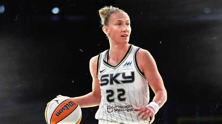 Courtney Vandersloot leadership and All-Star longevity