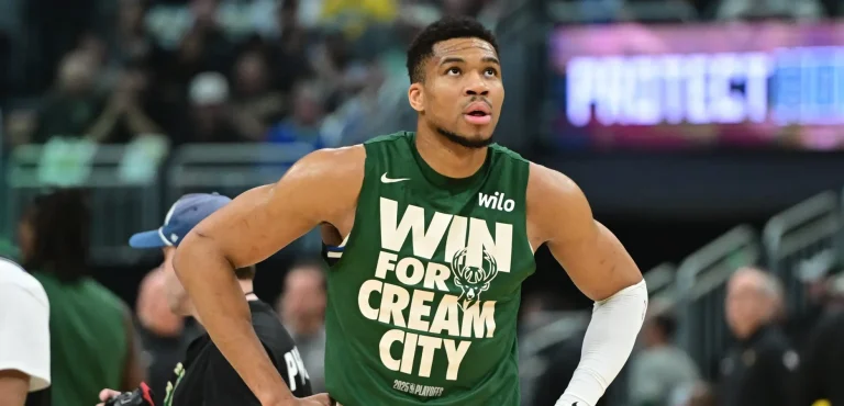Giannis Antetokounmpo’s NBA Trade Decision Looms: Celtics, Knicks, Spurs All Eye Superstar Move Giannis Antetokounmpo’s NBA Trade Decision Looms: Celtics, Knicks, Spurs All Eye Superstar Move