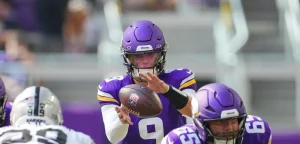 Vikings Face Intense Backup QB Battle as J.J. McCarthy Steps Up After Sam Darnold’s Exit