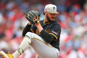 Jamel Dean Trade Rumors Heat Up as Buccaneers Eye $50M All-Pro Andrew Van Ginkel Swap