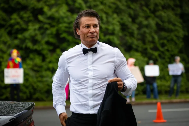 Jarred Vanderbilt NBA fashion statement and comeback