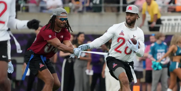 Joe Mixon foot injury sidelines Texans running back