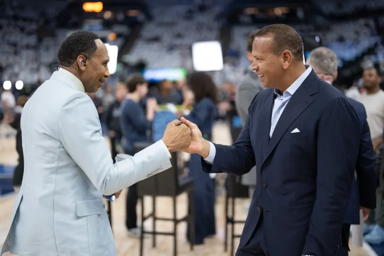 Josh Okogie returns to support Timberwolves courtside
