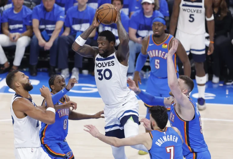 Julius Randle leading Knicks through early slump