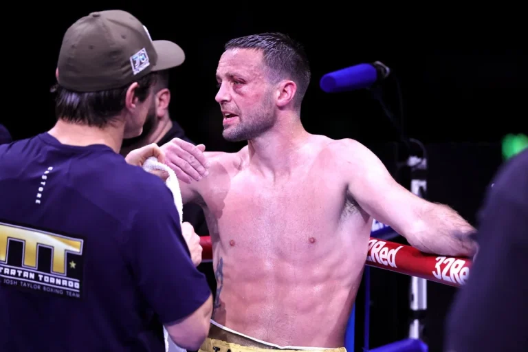 Charles Oliveira Claims UFC 274 Title Was Stolen in Controversial Fight Dispute with Justin Gaethje Charles Oliveira Claims UFC 274 Title Was Stolen in Controversial Fight Dispute with Justin Gaethje