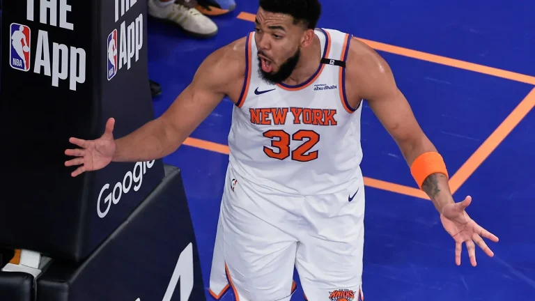 Karl-Anthony Towns’ Emotional Tribute to Late Mother After Knicks’ Dramatic Game 3 Comeback Karl-Anthony Towns’ Emotional Tribute to Late Mother After Knicks’ Dramatic Game 3 Comeback
