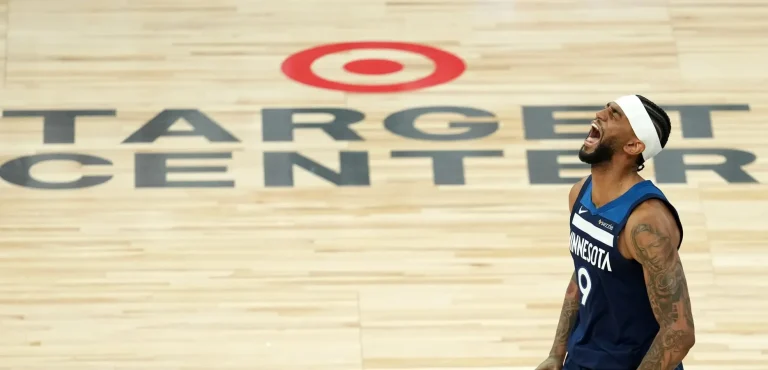 Lakers target Shai Gilgeous-Alexander's cousin Alexander-Walker