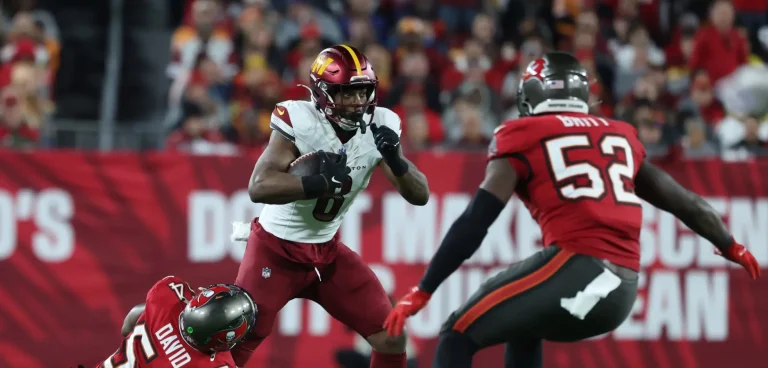 Lavonte David praises Bucs star team transformation