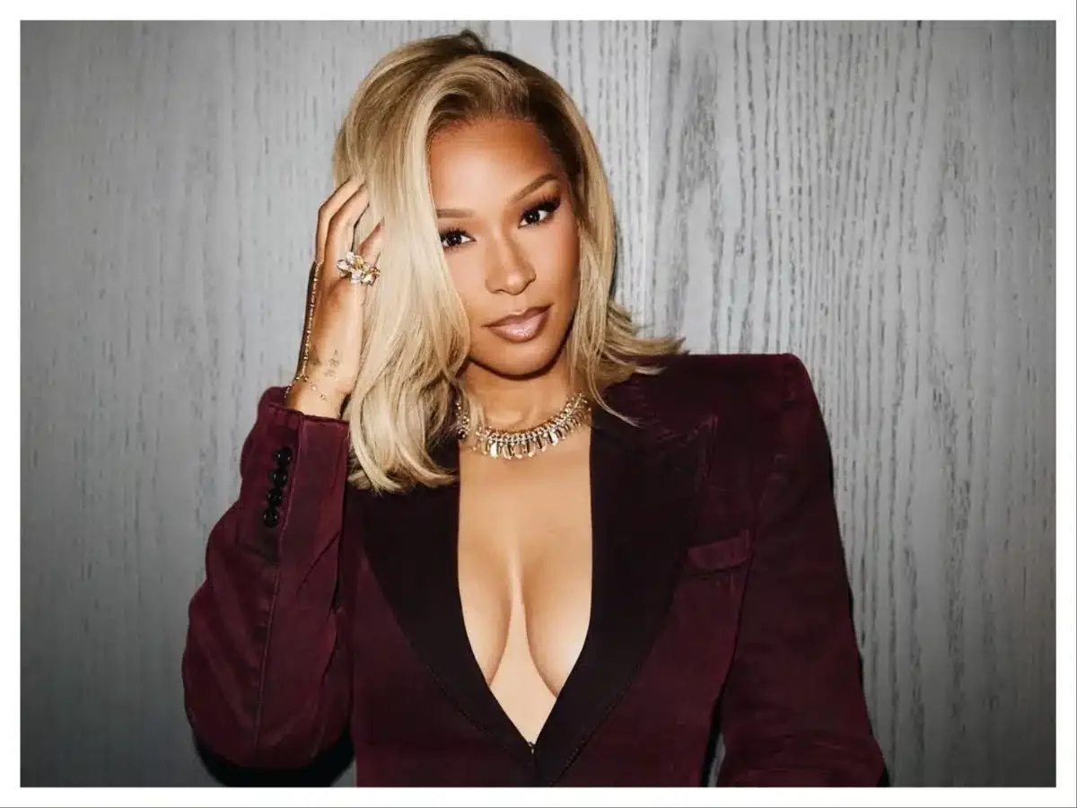 LeBron James supports Savannah James beauty brand launch