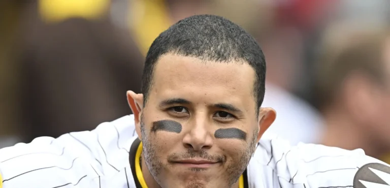 Manny Machado’s Power Surge Sparks Padres’ Offense as They Take Aim at Dodgers’ Crown Manny Machado’s Power Surge Sparks Padres’ Offense as They Take Aim at Dodgers’ Crown