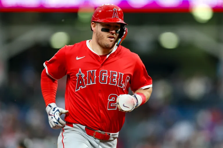 Mike Caliendo competing for Chiefs left guard