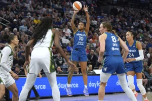 Natisha Hiedeman’s Game-Winning Three-Pointer Secures Lynx’s Unbeaten Streak Over Mercury