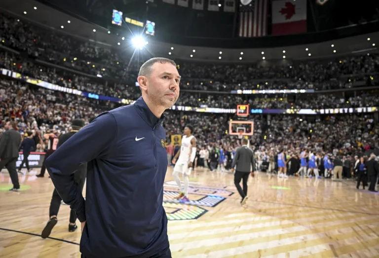 Ryan Leonard supports brother John Leonard in playoffs