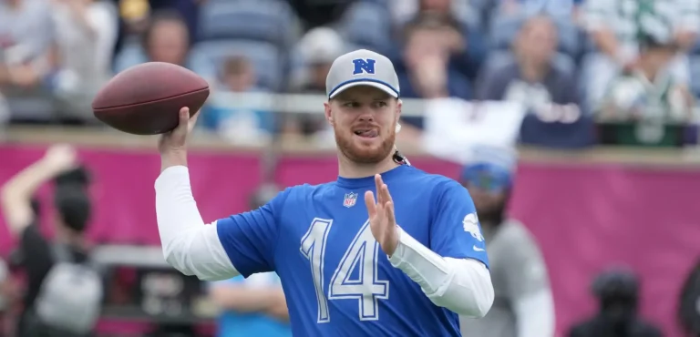 Sam Darnold mentoring JJ McCarthy for Vikings success