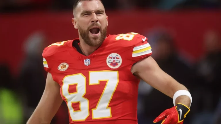 Travis Kelce Pro Football Focus ranking debate