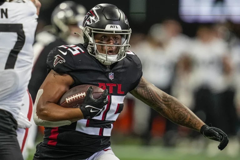 Tyler Allgeier Falcons running back future decision