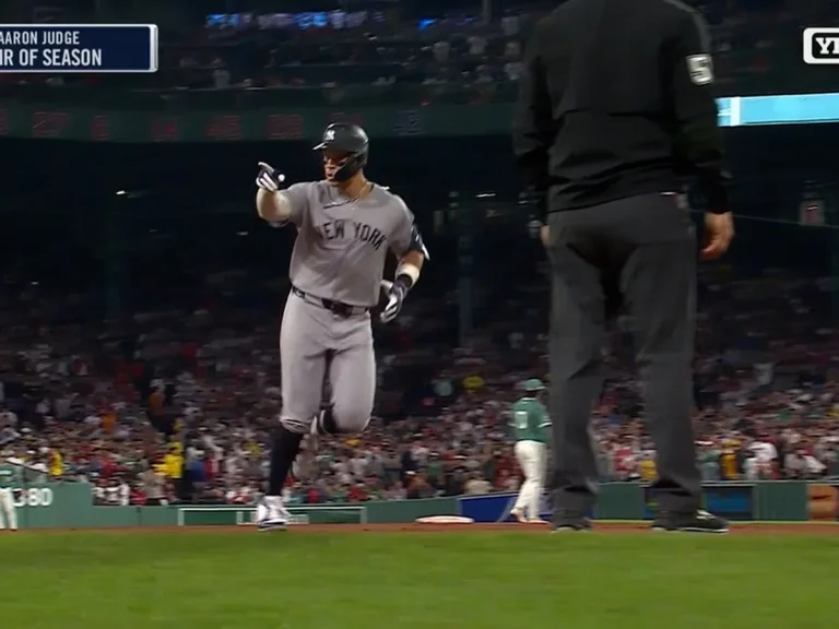 Aaron Judge ninth inning home run