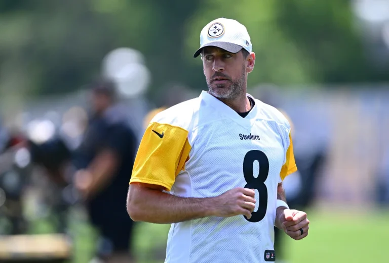 Aaron Rodgers Steelers future