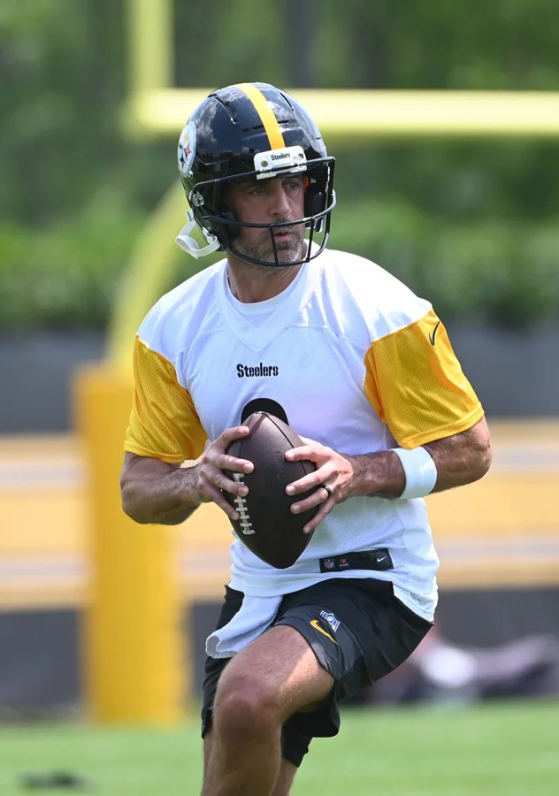 Aaron Rodgers retirement timeline announcement