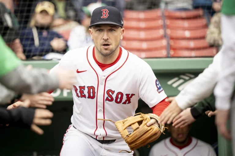 Alex Bregman Red Sox return