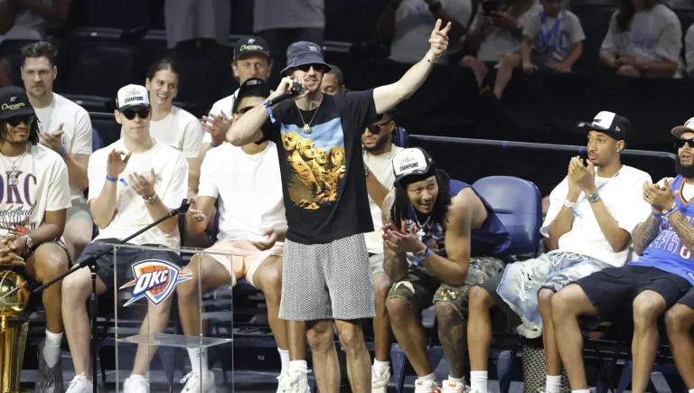 Alex Caruso Thunder historic win