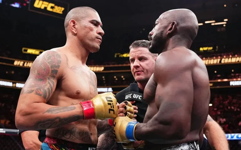 Alex Pereira UFC light heavyweight title clash