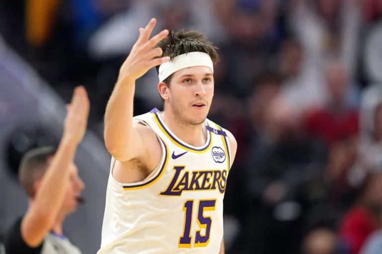 Austin Reaves Lakers contract decision