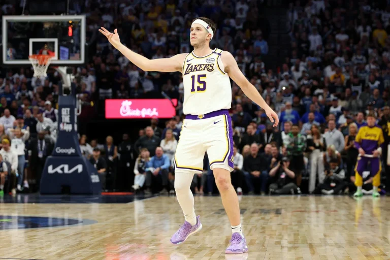 Austin Reaves Lakers contract decline