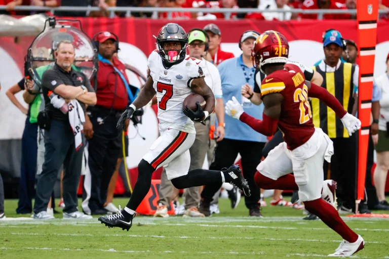 Baker Mayfield offensive chemistry