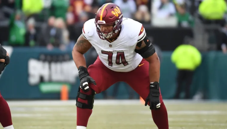 Brandon Coleman versatile transition to inside guard