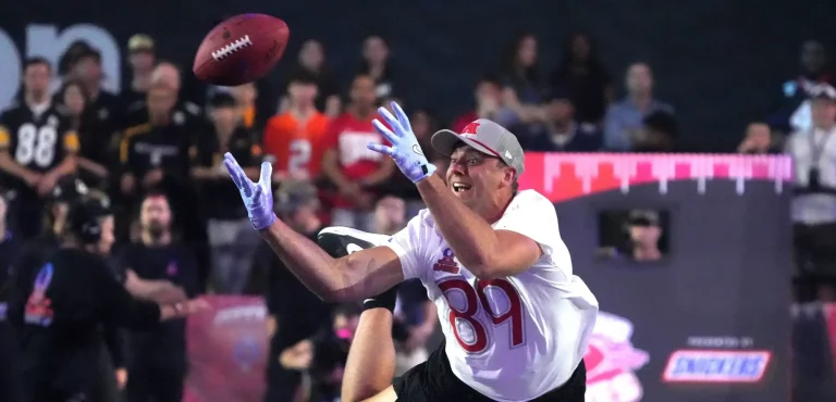 Brock Bowers record-breaking rookie tight end season