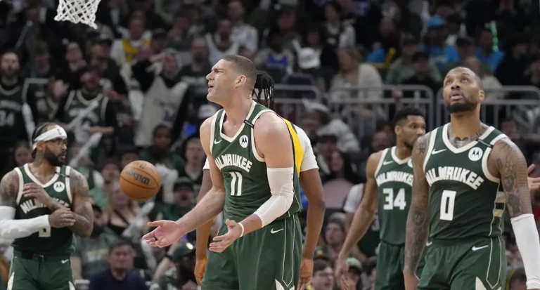 Brook Lopez Lakers center upgrade