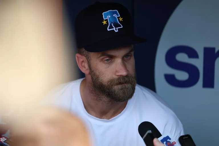 Bryce Harper injured list update