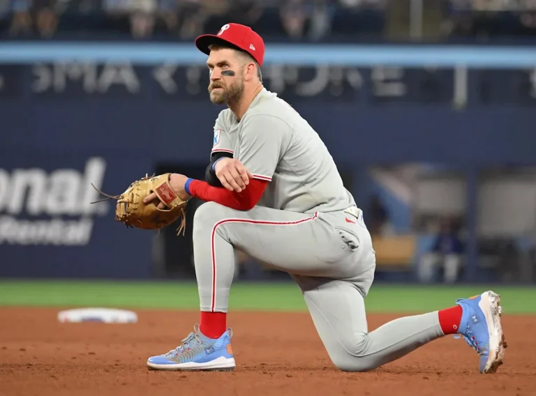 Bryce Harper wrist injury update