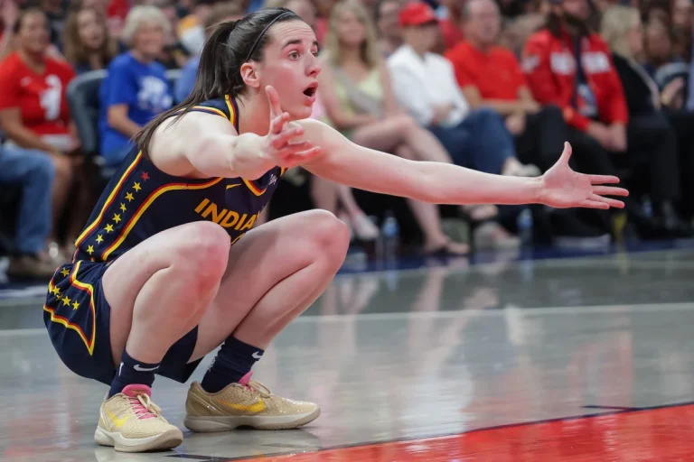 Caitlin Clark seven three-pointers ranking