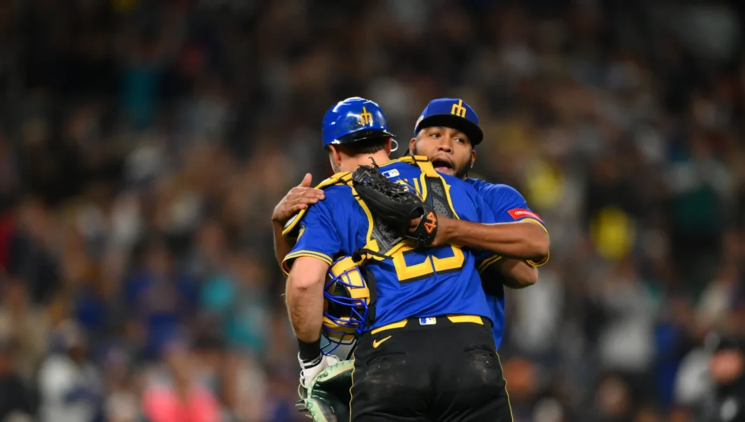 Cal Raleigh ties Aaron Judge in home runs Cal Raleigh ties Aaron Judge in home runs