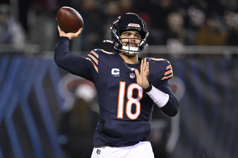 Caleb Williams Chicago Bears rookie season development