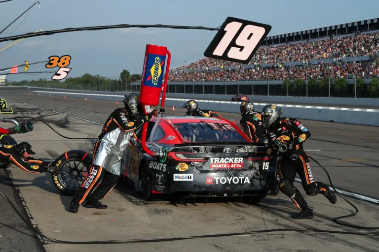 Chase Briscoe NASCAR Atlanta chaos