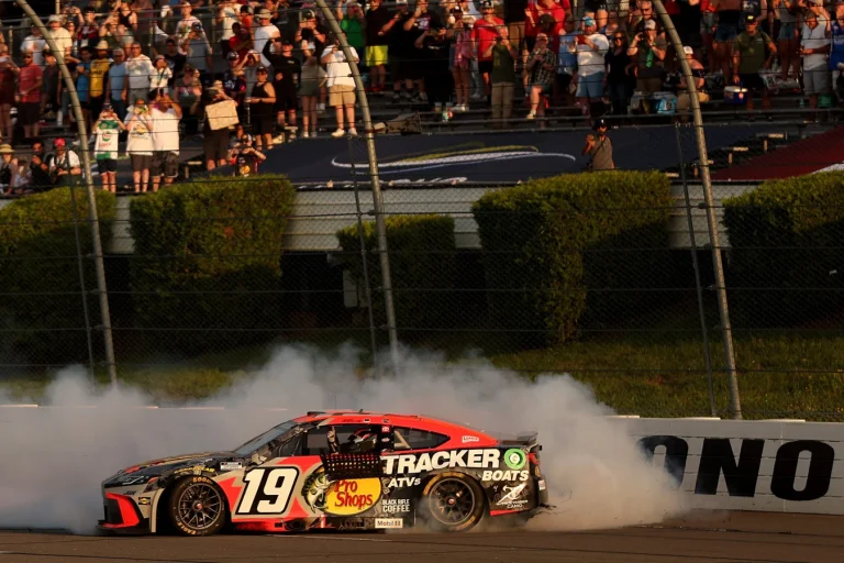 Chase Briscoe first win pressure