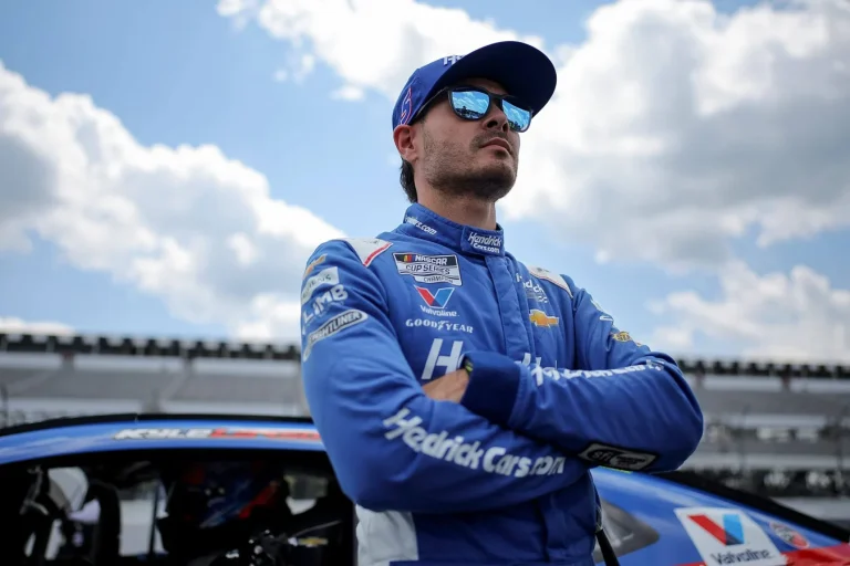 Chase Elliott NASCAR Atlanta race