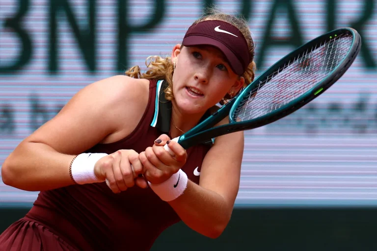 Coco Gauff confronts umpire over time controversy