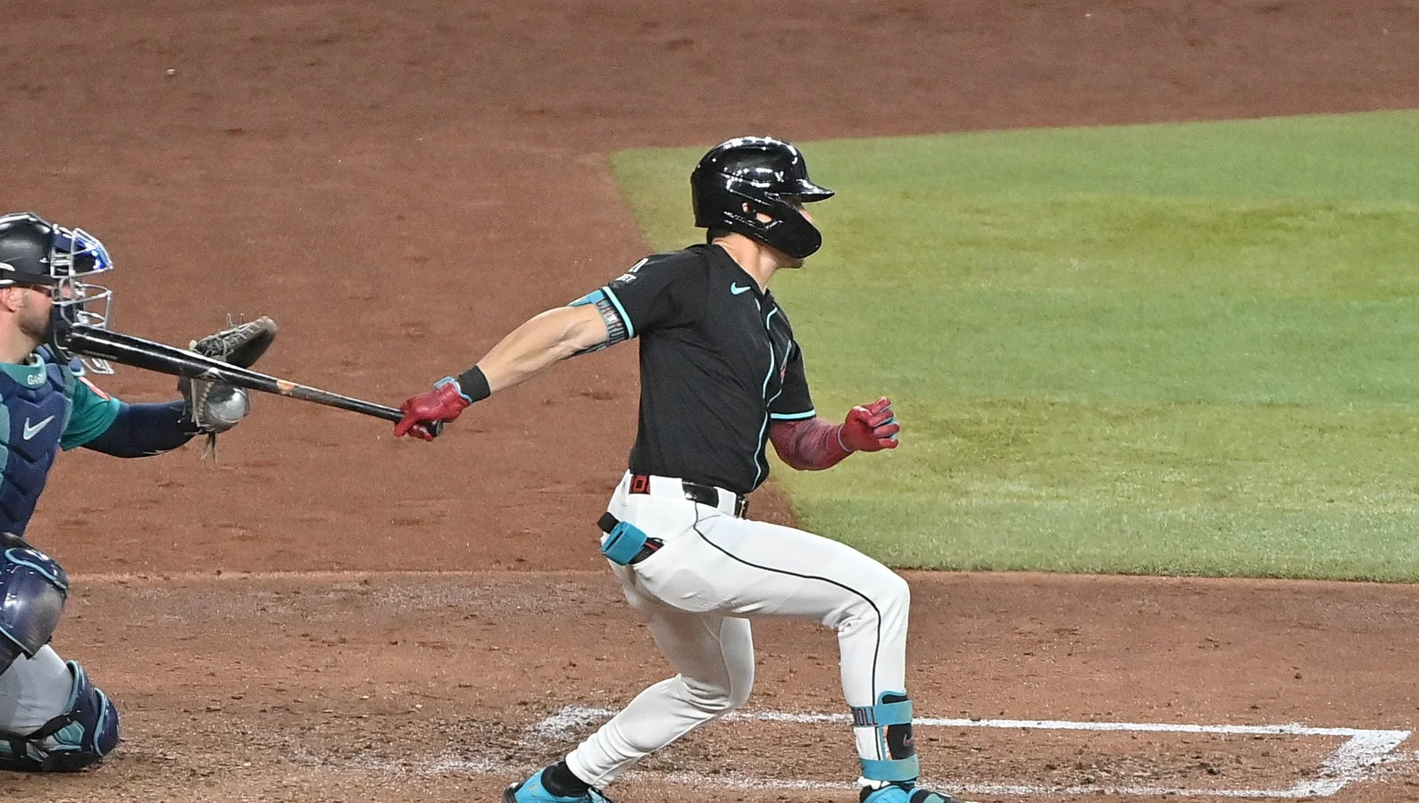 Corbin Carroll matches Willie Mays multi-homer triple record