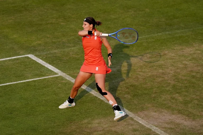 Danielle Collins first round Libema Open 2025 grass