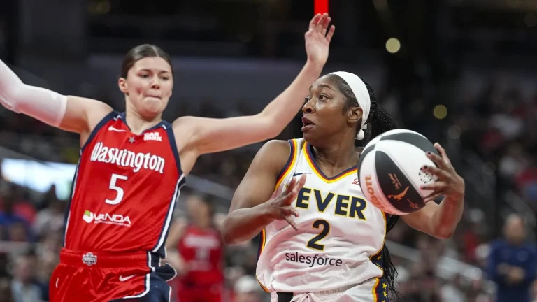 DeWanna Bonner waived by Fever